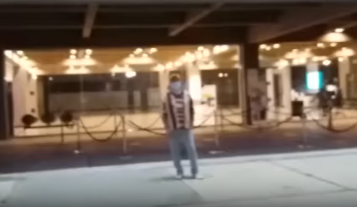 Мой (В) ПЕРФОРМЕНС — диалог с Дж. Кунсом :» FILLING ABSOLUTE» (Музей искусств Тель Авива) .Осень 2020